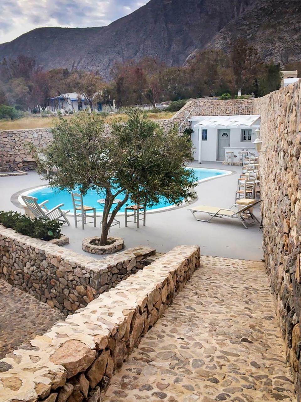 Lavarock Santorini Perissa  Exterior photo