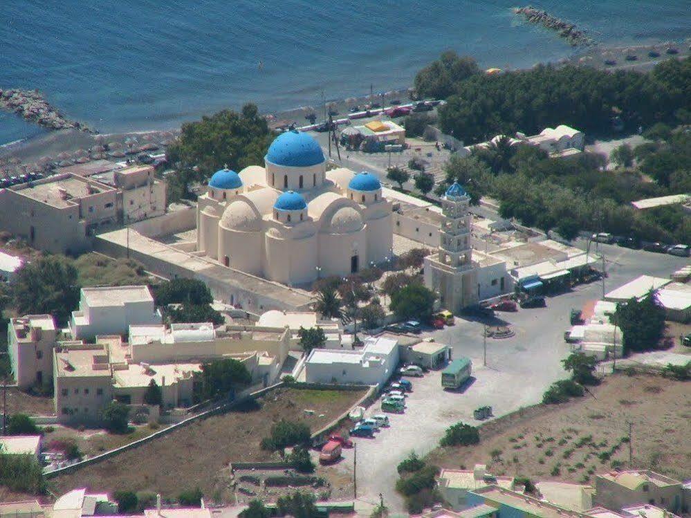 Lavarock Santorini Perissa  Exterior photo